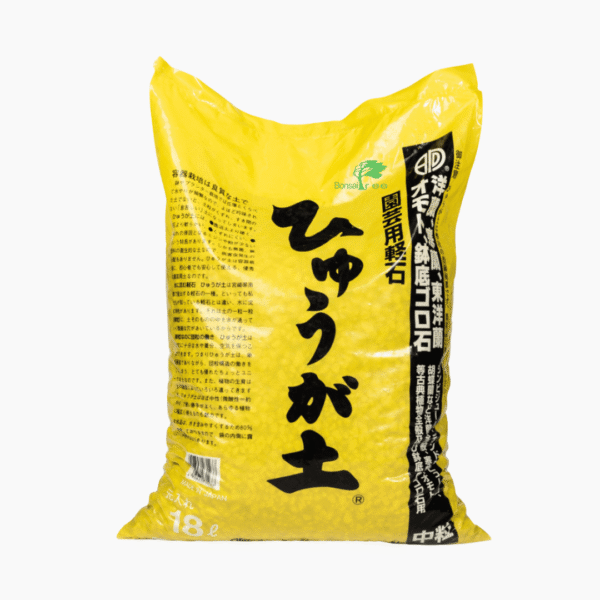 Japanese Hyuga Pumice medium 5–8mm particles in natural off-white tones