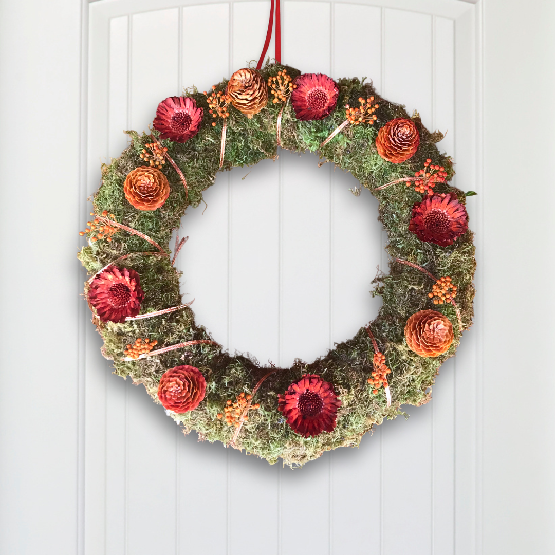 Indigenous Moss Wreath with Red Fynbos Blooms & Cone Accents – Handmade Medium Wreath with Dried Moss & Ribbon (39cm)