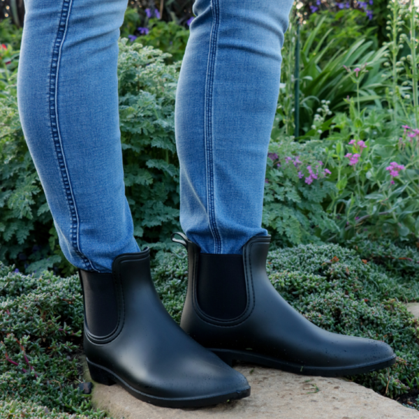 Luna Chelsea Boot | Garden Ankle Boots | Nightfall